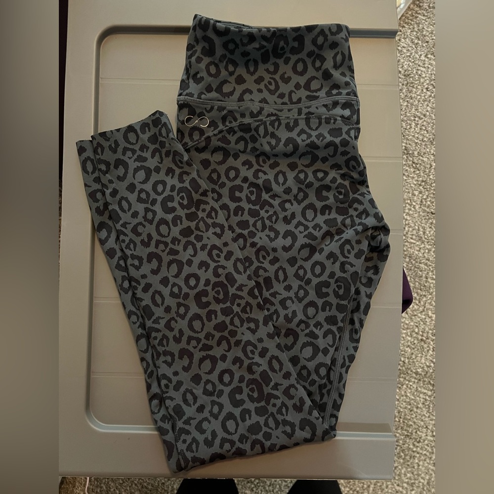 CNC Leopard Print Leggings